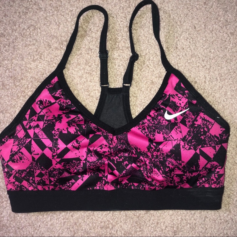nike sports bra